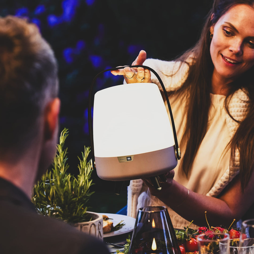 Lite-up Play Mini by Kooduu: JBL Audio in a Compact Speaker Lamp – Nüline Distribution