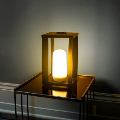 Siroco Metal Lantern: A seamless blend of style and convenience, featuring 200-lumen lighting, 20-hour battery life, and easy magnetized setup.